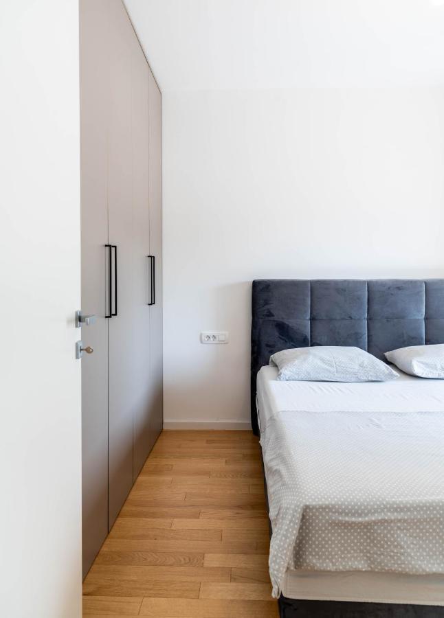 Appartamento Sole Zara Esterno foto