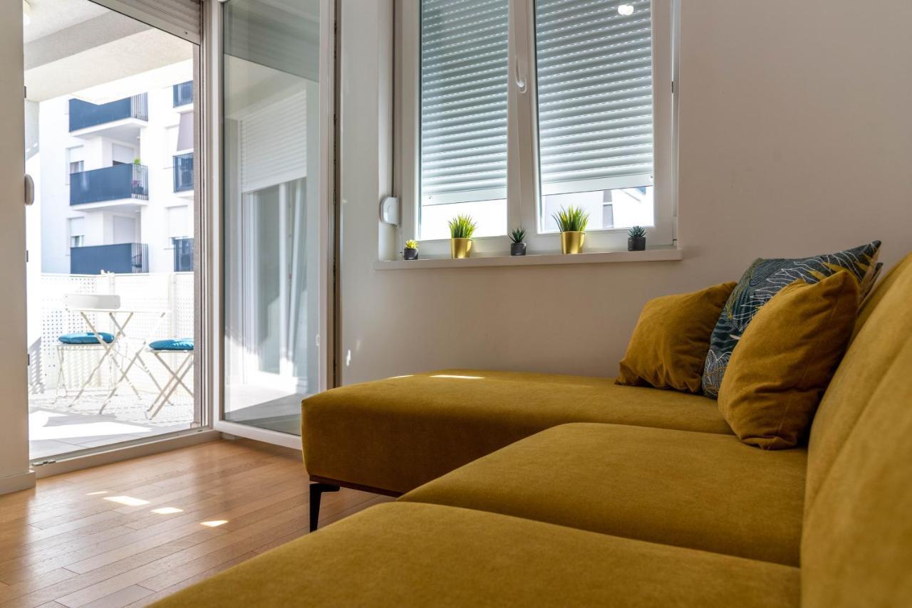 Appartamento Sole Zara Esterno foto