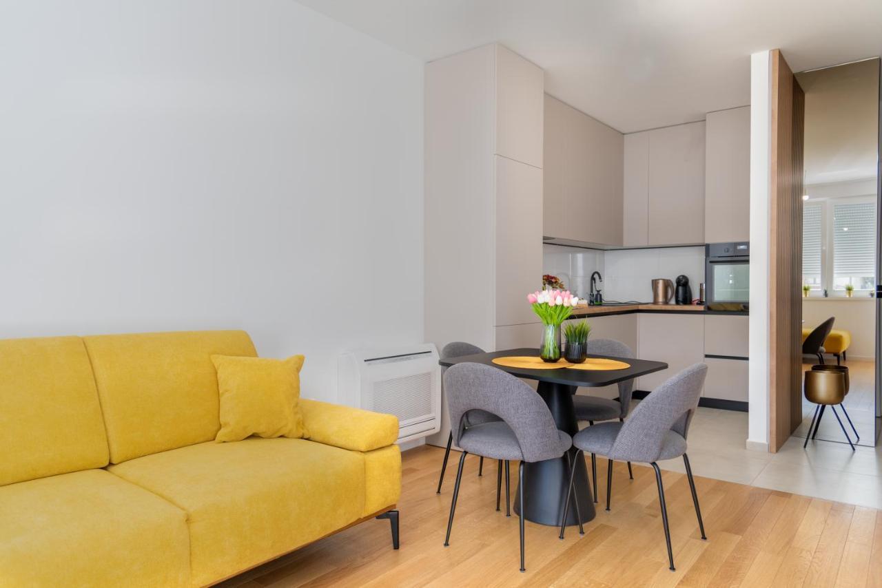 Appartamento Sole Zara Esterno foto