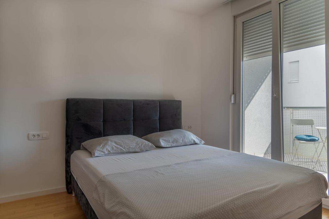 Appartamento Sole Zara Esterno foto