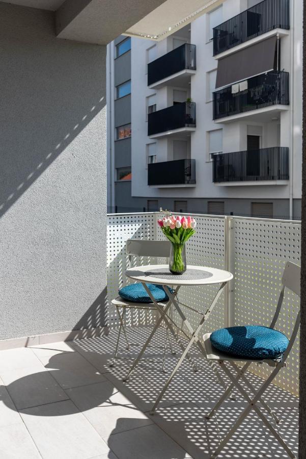 Appartamento Sole Zara Esterno foto